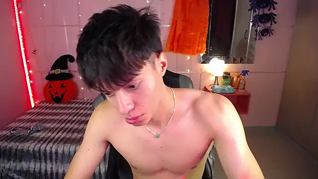 Justin gray  online show from October 29, 2025, 3:03 pm