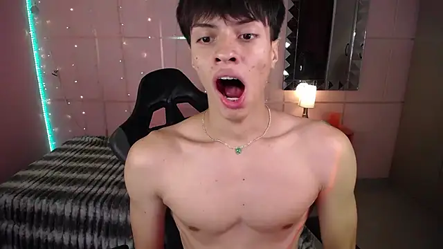 Justin gray  online show from November 4, 2025, 8:41 pm