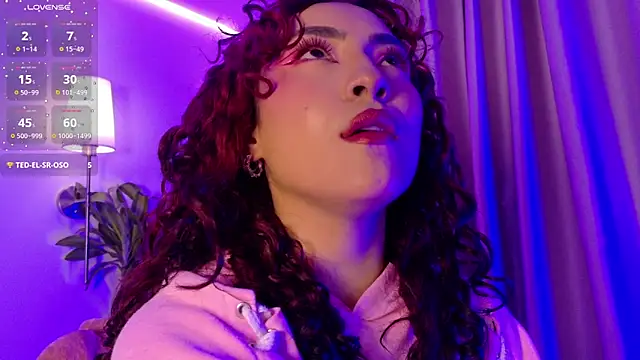 Snapshot of Silvana_Goddess chatting on April 17, 2026, 8:12 pm Silvana Goddess online show from April 17, 2026, 8:12 pm