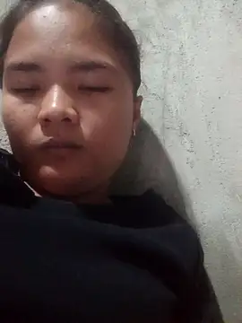 Sexy-Mama25 online show from April 3, 2026, 6:39 pm