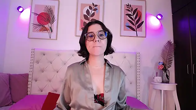 Snapshot of barbyehot chatting on November 9, 2025, 7:34 pm barbyehot online show from November 9, 2025, 7:34 pm