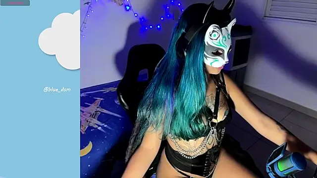 Snapshot of bluesubmissive chatting on June 4, 2026, 5:35 am bluesubmissive online show from June 4, 2026, 5:35 am