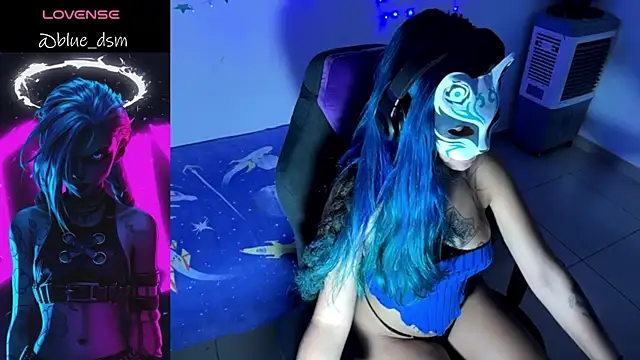 bluesubmissive online show from July 31, 2026, 11:42 am