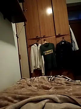 Empi19cm online show from November 26, 2025, 6:03 am