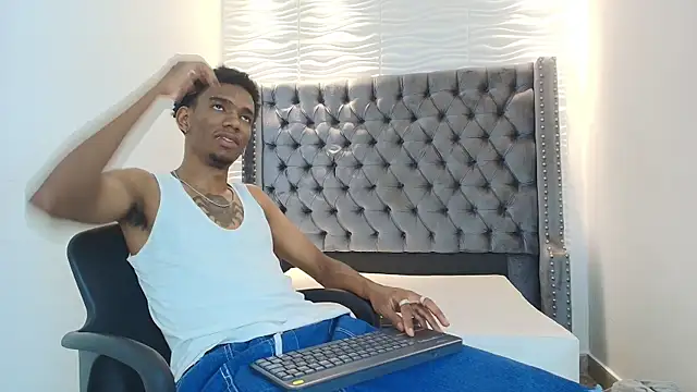 Snapshot of nero_reyd chatting on June 27, 2026, 7:19 pm nero reyd online show from June 27, 2026, 7:19 pm