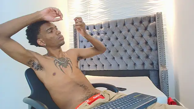 Snapshot of nero_reyd chatting on July 16, 2026, 7:20 pm nero reyd online show from July 16, 2026, 7:20 pm