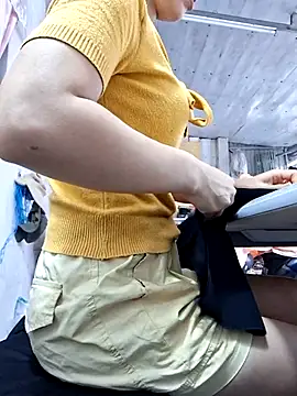 Snapshot of irina_hana chatting on October 31, 2025, 6:47 am irina hana online show from October 31, 2025, 6:47 am