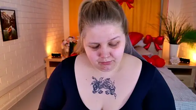 Snapshot of SladaDell chatting on February 22, 2026, 9:08 am SladaDell online show from February 22, 2026, 9:08 am