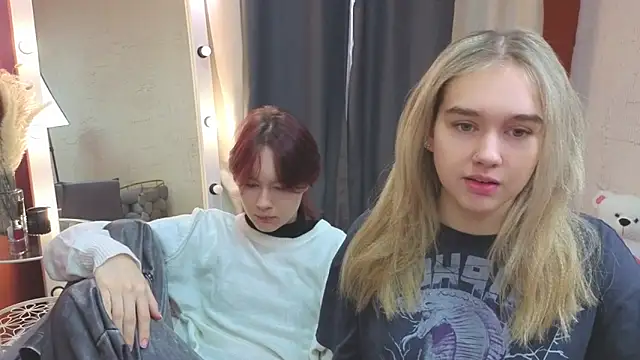 Snapshot of Vel1ka chatting on February 5, 2026, 5:01 am Vel1ka online show from February 5, 2026, 5:01 am