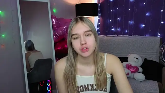 Snapshot of Vel1ka chatting on February 15, 2026, 4:53 am Vel1ka online show from February 15, 2026, 4:53 am