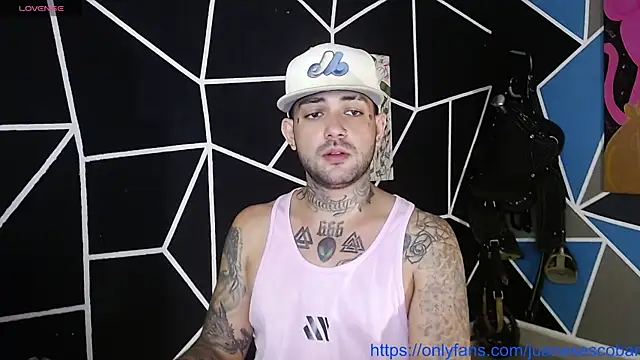 nicolastorres99 online show from October 22, 2025, 2:34 am