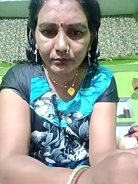 ZIVAA online show from November 3, 2025, 6:20 pm