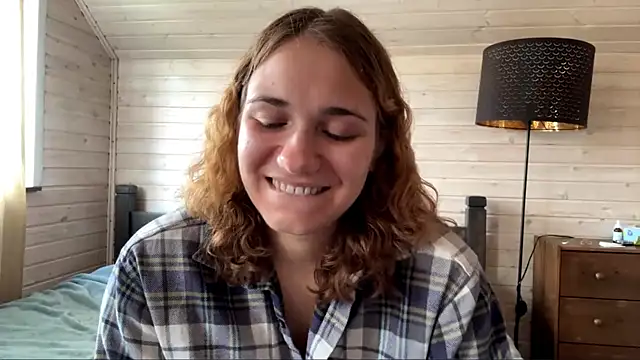 SunPunnyGirl online show from September 14, 2025, 8:24 am