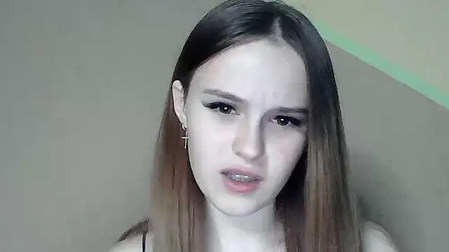 SweetLoraa online show from September 27, 2025, 6:02 pm