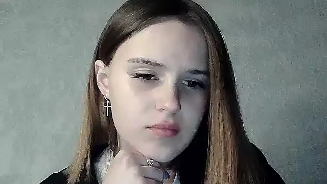 SweetLoraa online show from October 6, 2025, 5:54 pm