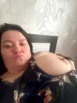 SunnyLeila2101 online show from November 12, 2025, 7:31 am