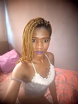 Snapshot of Red_Tamia chatting on October 18, 2025, 8:15 am Red Tamia online show from October 18, 2025, 8:15 am