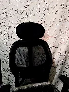 Crystil love-21 online show from April 9, 2026, 8:53 am