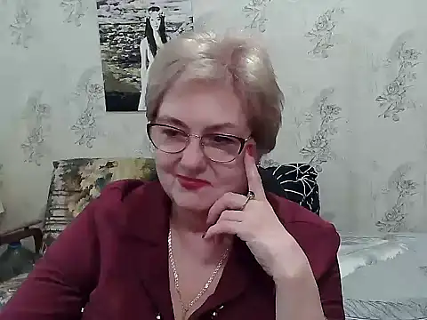 Renata62011 online show from May 13, 2026, 1:52 pm