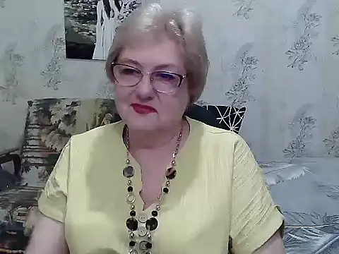 Renata62011 online show from May 24, 2026, 5:45 am
