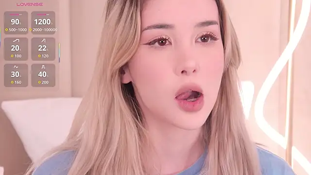 Nesolla online show from February 22, 2026, 7:12 pm