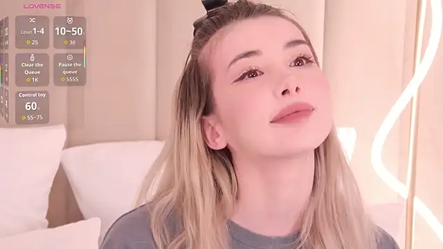 Nesolla online show from February 26, 2026, 8:19 pm