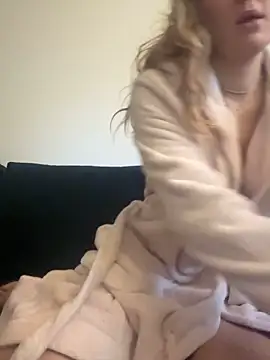 Snapshot of shokatt666 chatting on December 23, 2025, 8:45 am shokatt666 online show from December 23, 2025, 8:45 am