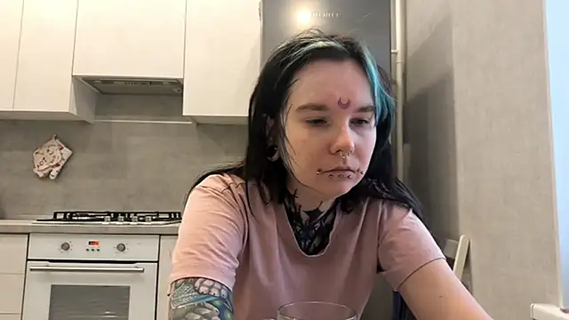 HighelikeGirl online show from February 20, 2026, 6:10 am