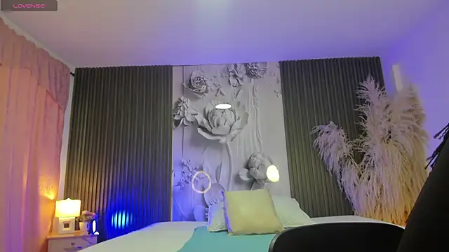 MichellePreston online show from April 6, 2026, 12:06 pm