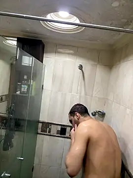   Damian    online show from October 5, 2025, 9:24 pm