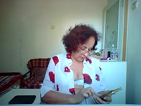 Julia54391 online show from September 20, 2025, 8:26 am