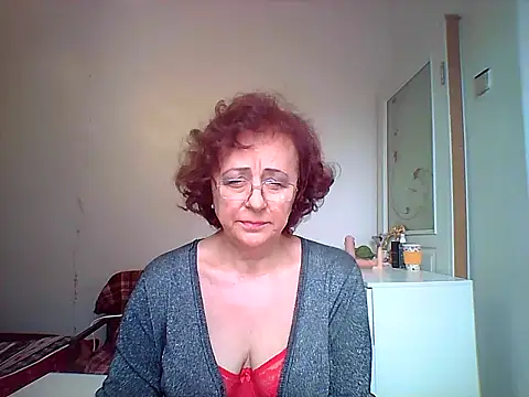 Julia54391 online show from September 30, 2025, 7:24 am