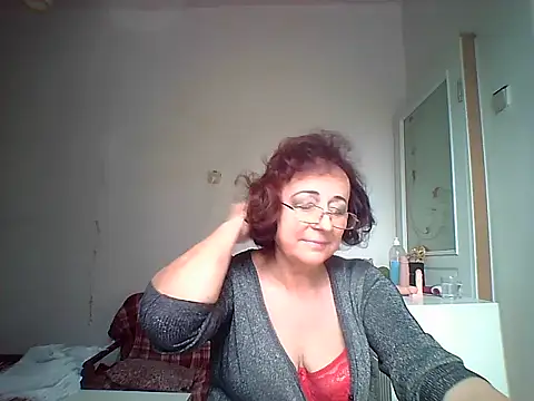 Julia54391 online show from October 6, 2025, 10:45 am