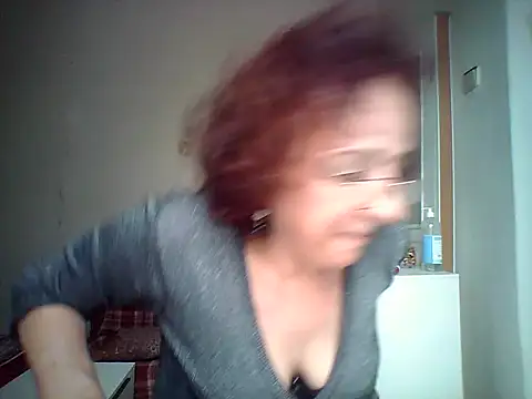 Julia54391 online show from October 17, 2025, 7:44 am