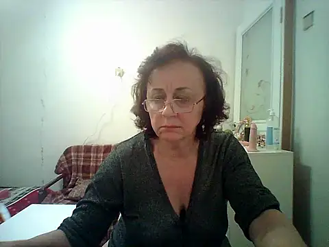 Julia54391 online show from October 17, 2025, 7:49 pm