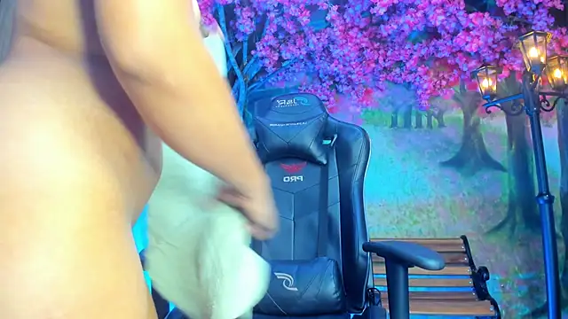 VenusBlazer online show from December 1, 2025, 11:26 am