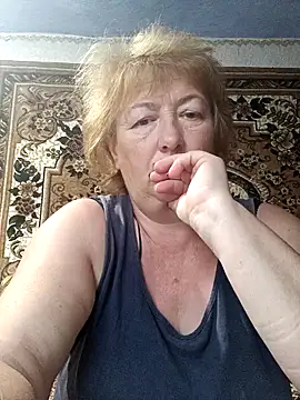 NikaLove49011 online show from September 24, 2025, 2:53 pm