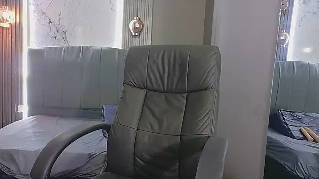 Vanessa 7  online show from March 25, 2026, 11:11 pm