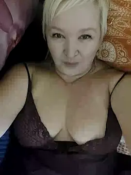 ForgeMeNot51 online show from October 23, 2025, 5:18 am