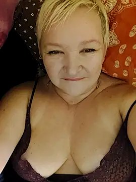 ForgeMeNot51 online show from October 24, 2025, 5:59 am