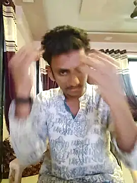 yung cplz online show from November 8, 2025, 8:36 am