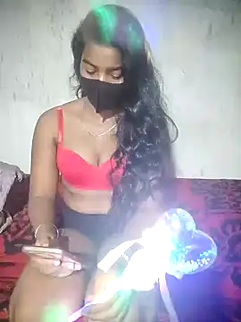 POOJA999 online show from October 6, 2025, 4:26 pm