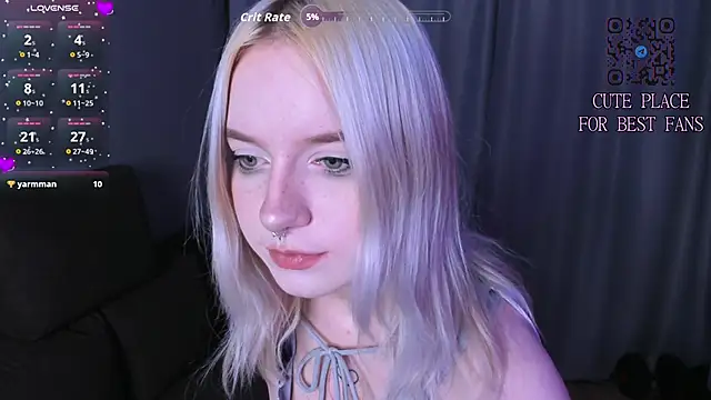 Snapshot of godlikegirlyy chatting on March 4, 2026, 3:18 pm godlikegirlyy online show from March 4, 2026, 3:18 pm