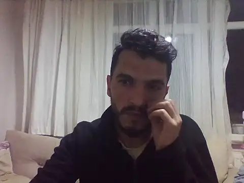 bisexsualman online show from November 12, 2025, 9:03 pm