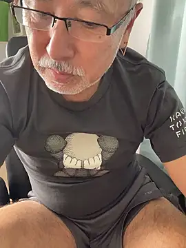 gholly2007 online show from September 30, 2025, 2:27 am