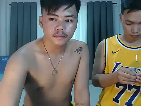 hot emman online show from October 1, 2025, 2:39 am