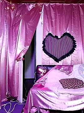 Snapshot of oxxy_jean chatting on October 21, 2025, 1:06 am oxxy jean online show from October 21, 2025, 1:06 am