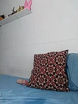 oxxy jean online show from April 16, 2026, 10:23 pm