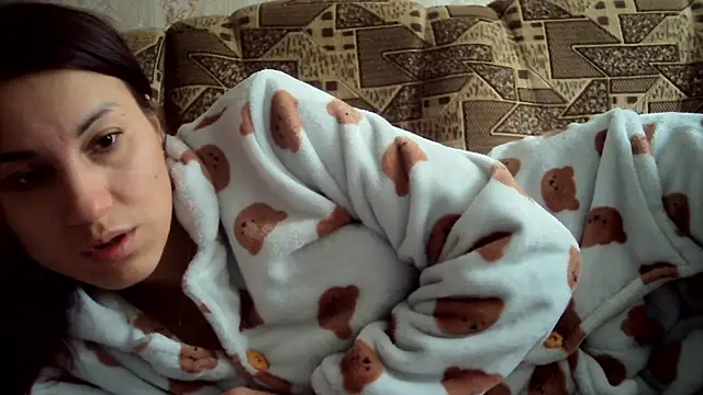 kiss lovely  online show from February 5, 2026, 10:09 am