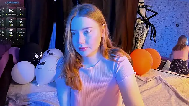 Lillie Berry online show from November 1, 2025, 4:25 am